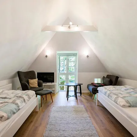Reetkate Ferienhaus Breklum